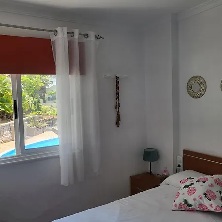 Апартаменты Playa De Americas El Dorado Con Vistas Directas Piscina Плая-де-лас-Америкас